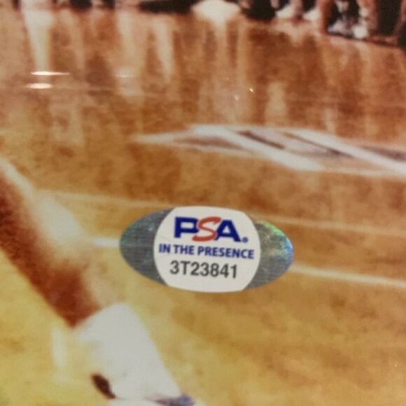 Christian Laettner autograph signed Duke the shot 16x20 photo framed PSA - Picture 3 of 5